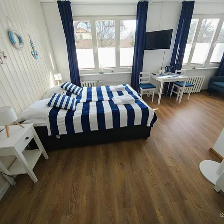 شقة Gryfhaus - Bosmanski, Kameralny, 22 M2, Parking, Wi-fi, Blisko Morza, Wysoka Ocena 9,9 *