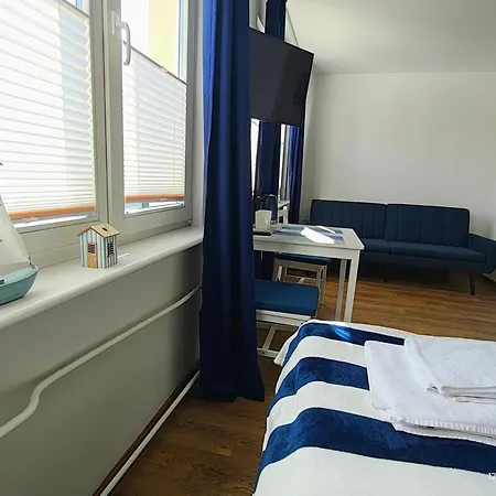Gryfhaus - Bosmanski, Kameralny, 22 M2, Parking, Wi-fi, Blisko Morza, Wysoka Ocena 9,9 Appartement Miedzyzdroje
